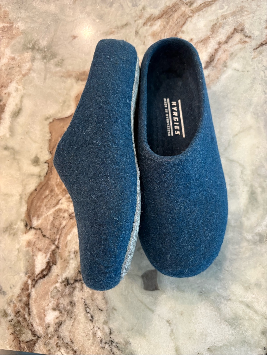 Kyrgies Classic Navy Wool Side Slipper Shows Womens Size 38 Handcrafted — image 8 of 8
